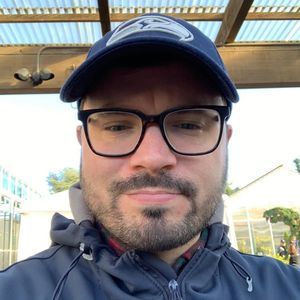 Meet your Posher, Chris